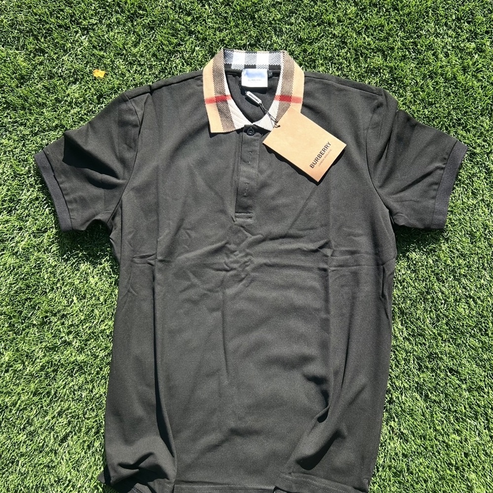 Black Burberry Polo | Never Worn | Size Large